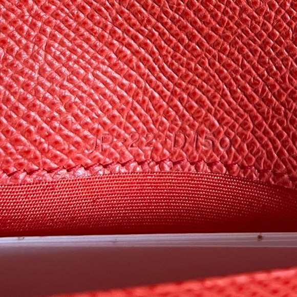 Salvatore Ferragamo Icona Clip Continental Wallet in Arid Coral - Picture 13 of 13